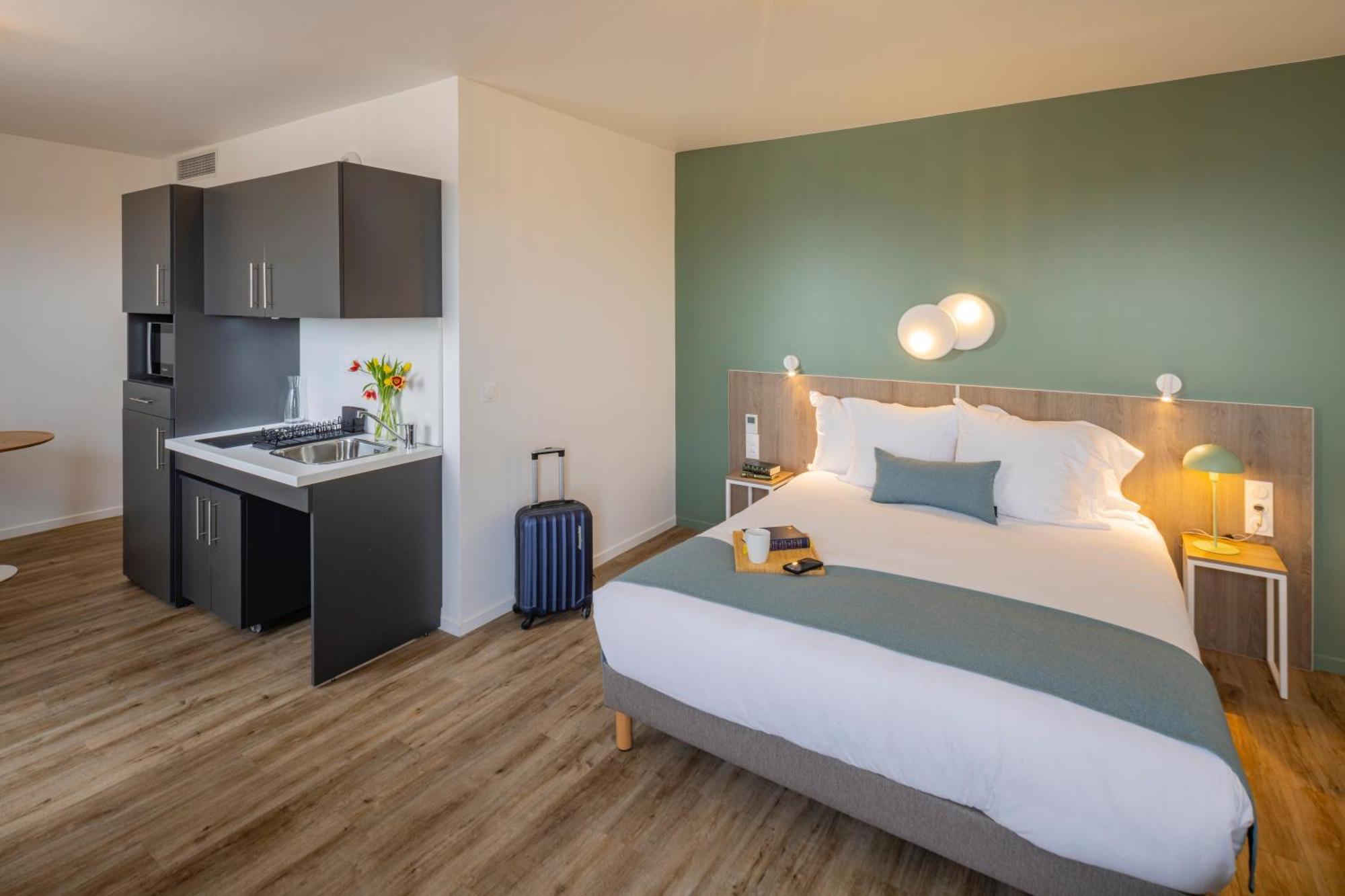 All Suites Appart Hotel Гавр Экстерьер фото